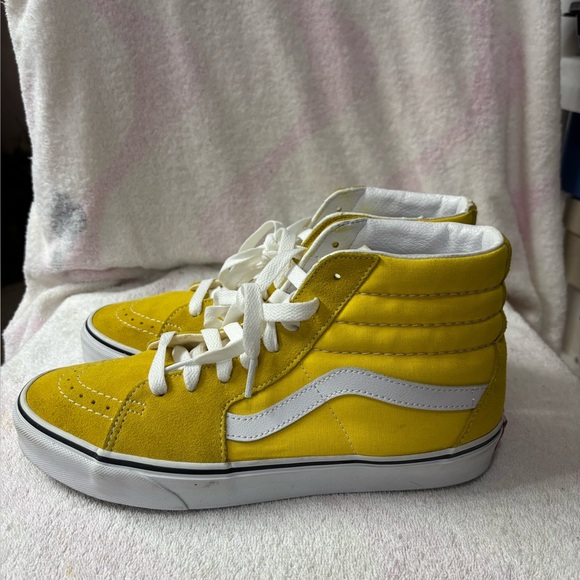 Vans Yellow Suede and Canvas High-Tops 
Men’s Size 9 / Women’s Size 10.5 - Picture 4 of 8